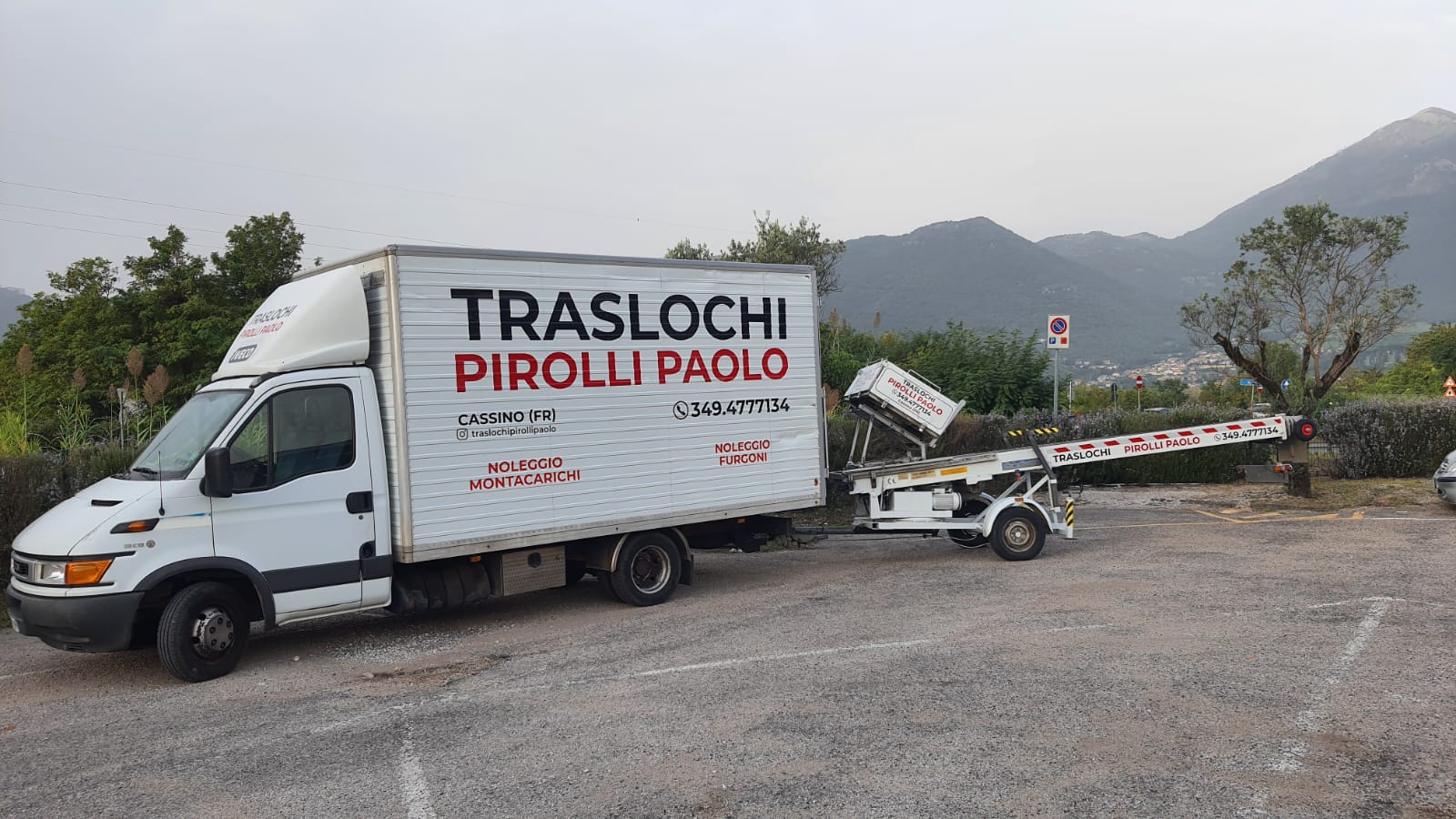 Camion e carrello